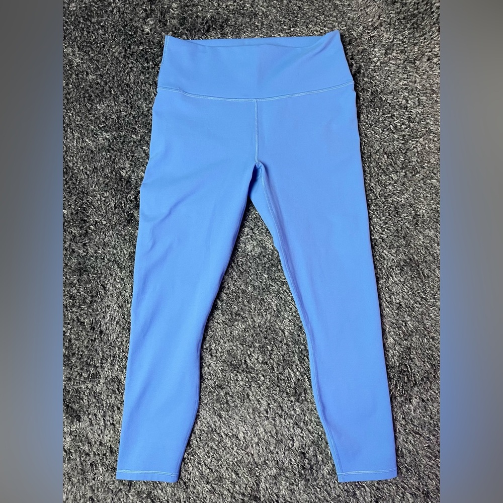 Fabletics light blue capri leggings